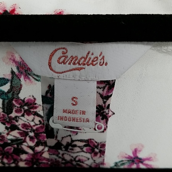 Floral Blouse - Picture 2 of 6